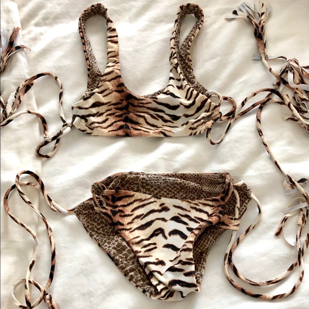 Kids Acacia Bikini size XL